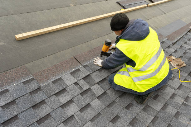 Best Roof Maintenance Services  in Smithfield, VA